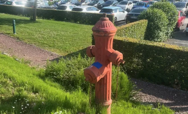 Remplacement d'un poteau d'incendie à Hodeng-au-Bosc, Amiens, RES'EAUX SERVICES